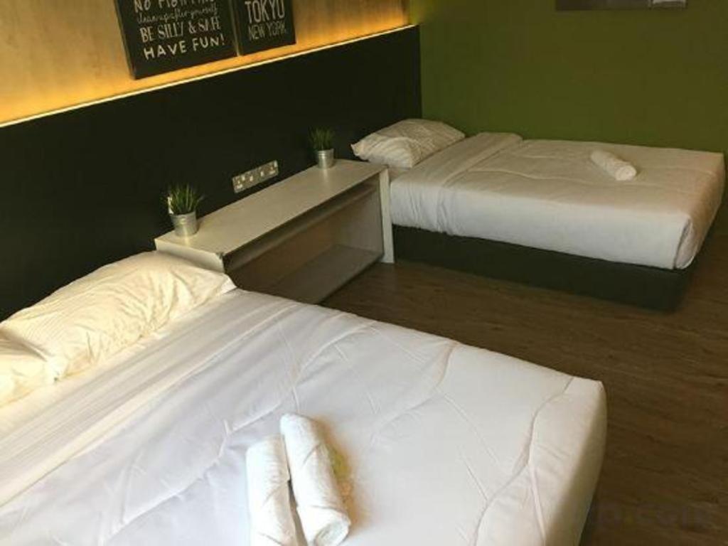 Hotel Monaco Boutique Kampung Air Kota Kinabalu