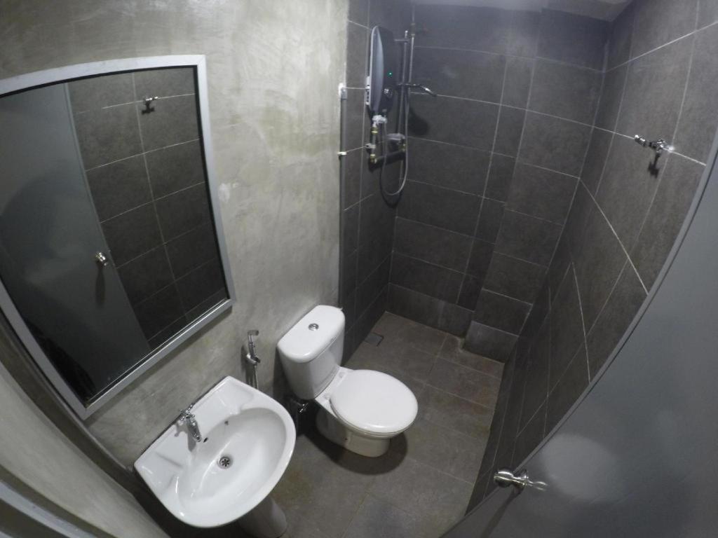 Monaco Boutique Kampung Air 2* Kota Kinabalu